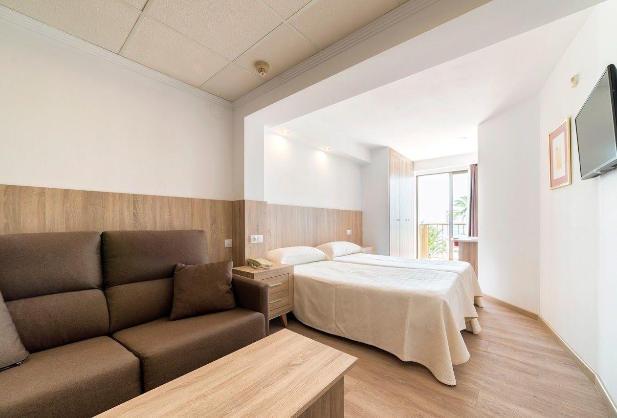 Hotel Montemar Бенидорм Екстериор снимка